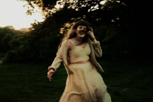 🫅 Musik in der Märlistadt • Ginny Loon