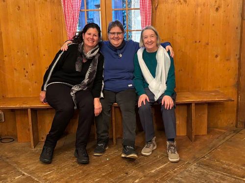 🫅 Märchen aus aller Welt • 3 Märchenerzählerinnen