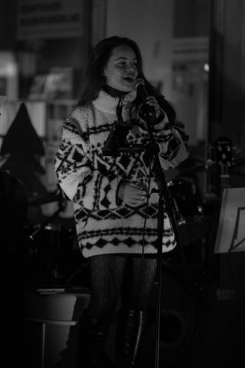 🫅 Musik in der Märlistadt • Jonila